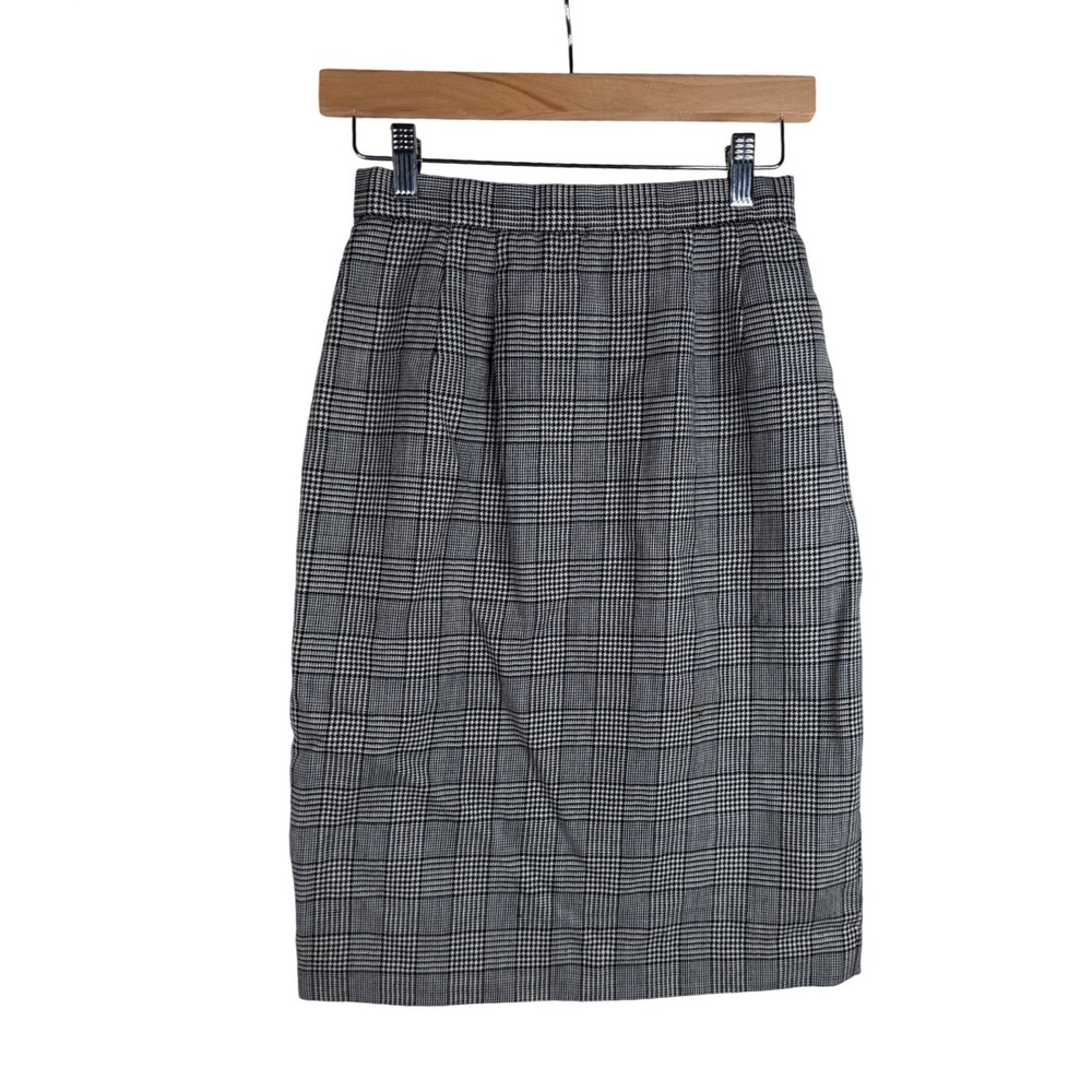 Talbots 100% Wool Plaid A-line Midi Skirt size 6 Black/White